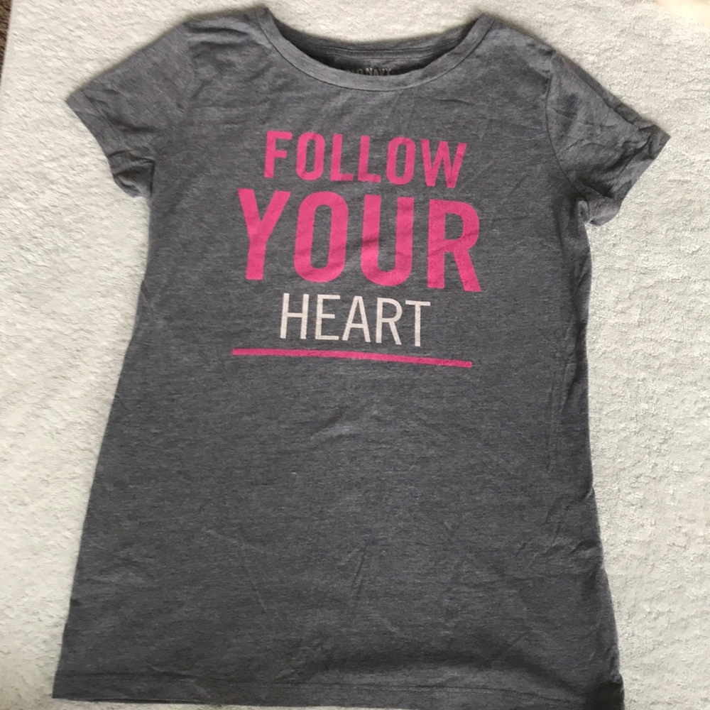 Old Navy athletic t-shirt